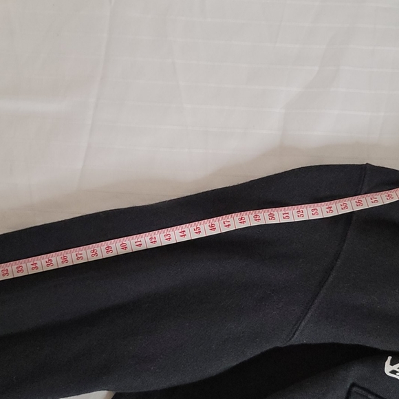 KAWS Uniqlo Limited Peanuts Logo Hoodie Sweatshirt - Picture 10 of 12